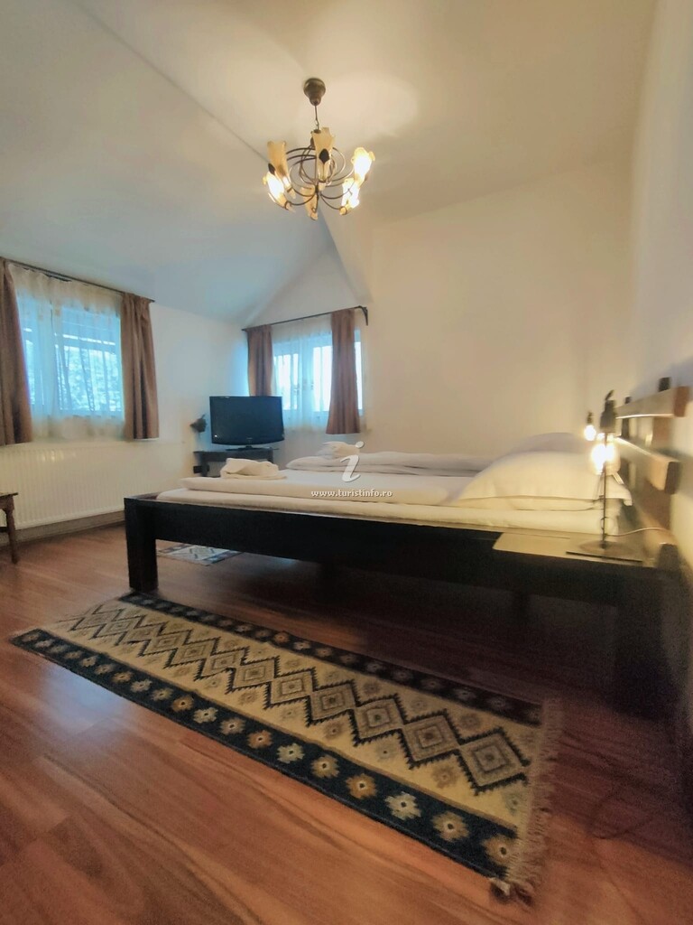 Pensiunea Cerbul