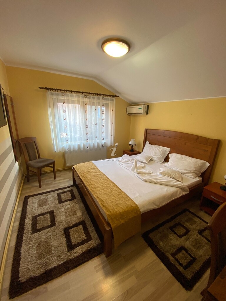 Pensiunea Casa Soare