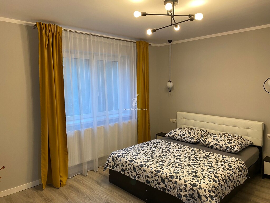 Camere de închiriat B&B Home