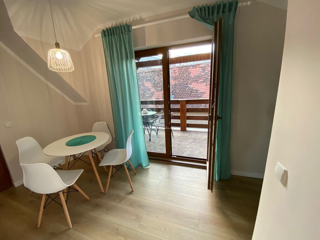 Camere de închiriat B&B Home