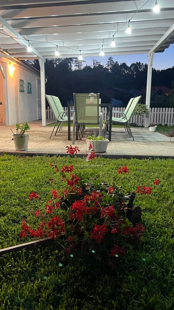 Camere de închiriat B&B Home