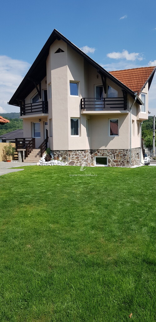 Vila Harmony House