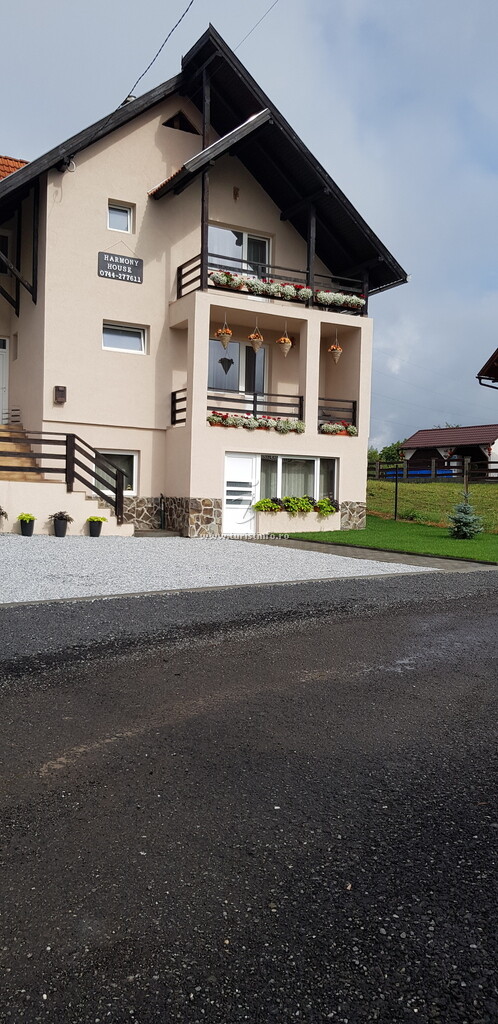 Vila Harmony House