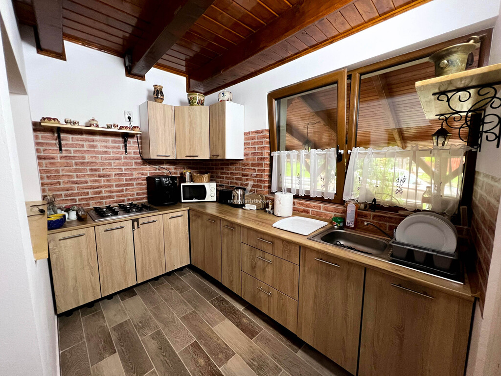 Casa de vacanță Lenilla Guesthouse