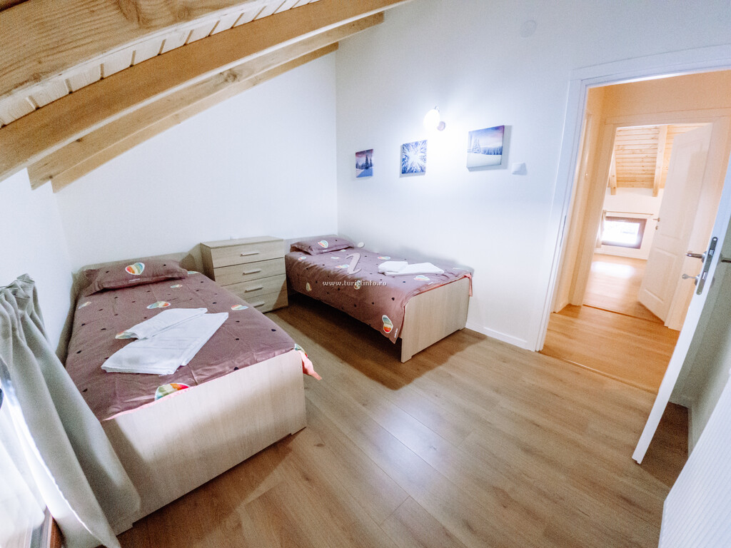 Casa Acasă la Bunica