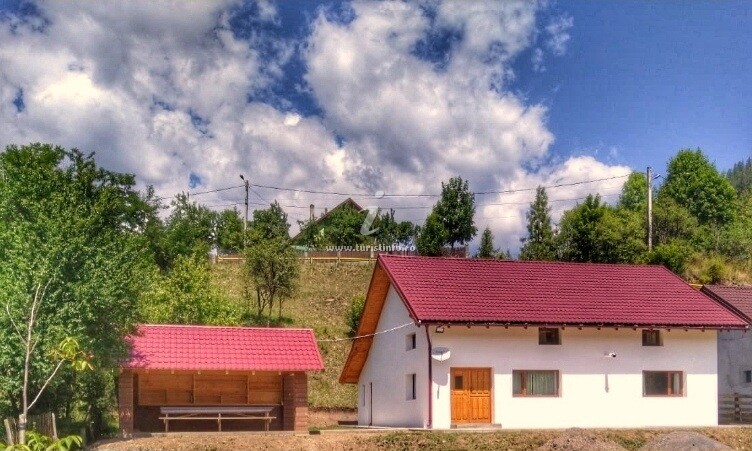 Casa Acasă la Bunica
