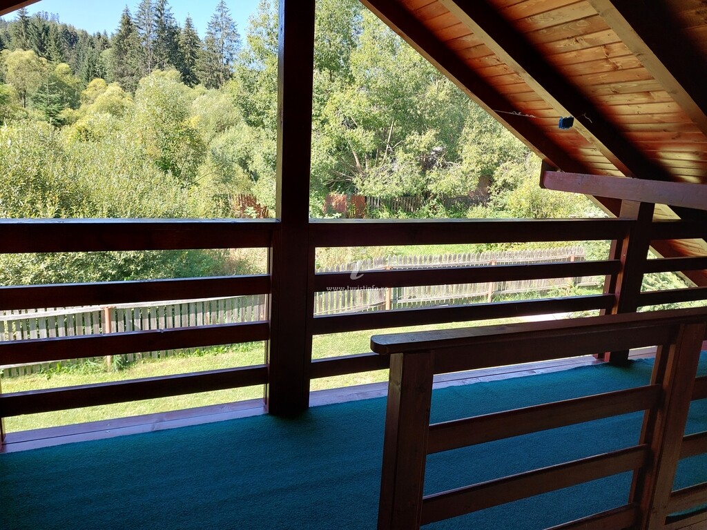 Cabana Crina