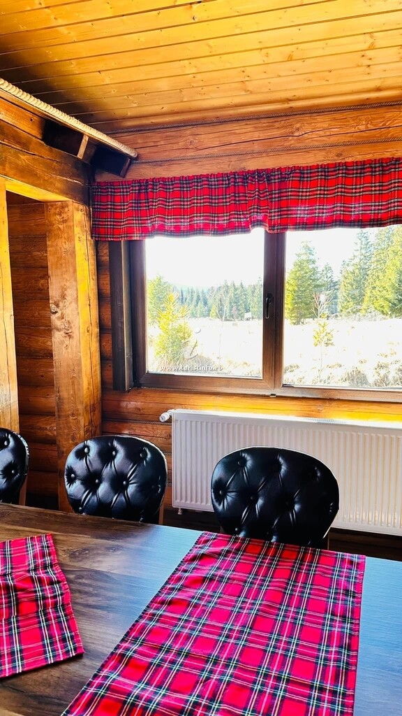 Căsuțe tip camping Clubul Dacilor