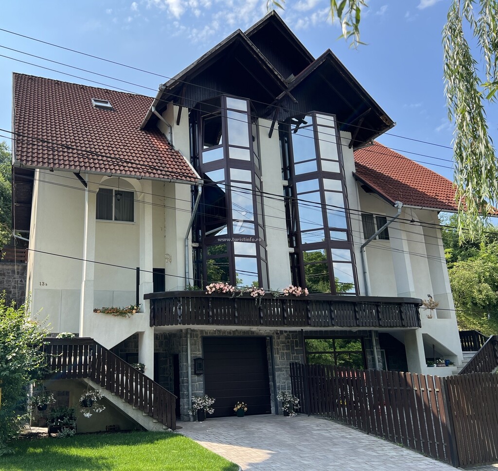 Camere de închiriat Casa Dan