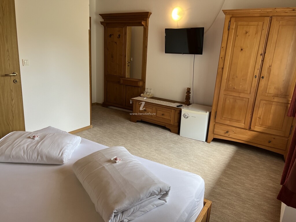 Camere de închiriat Casa Dan