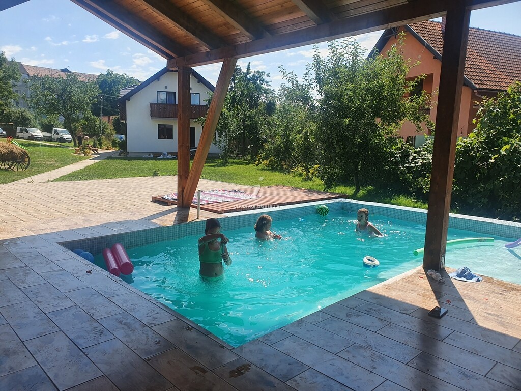 Camere de închiriat Transilvania