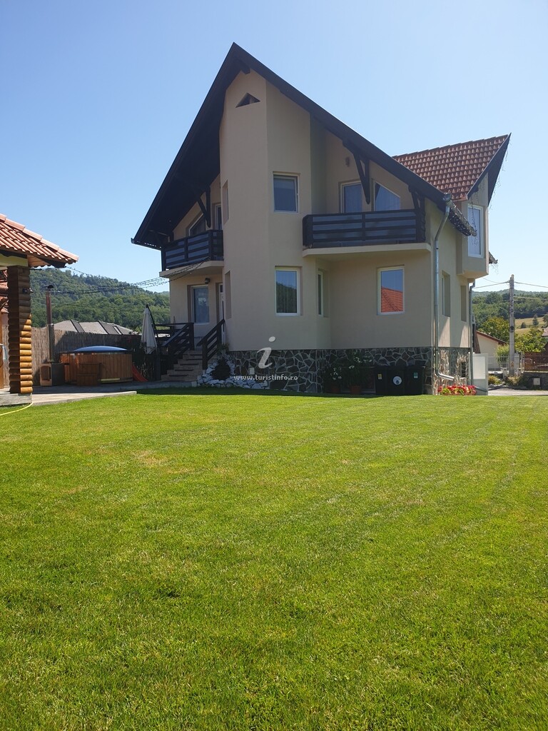 Vila Harmony House