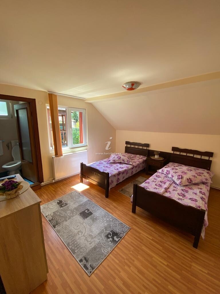 Camere de închiriat Casă de Oaspeți Urkon