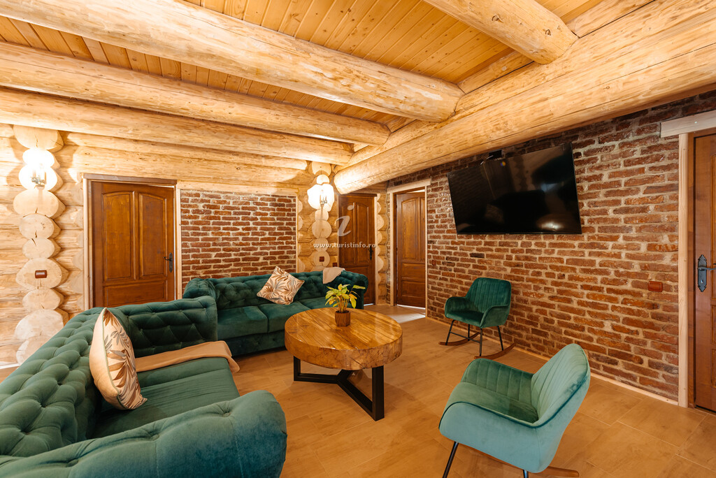 Cabana Fox Wood House