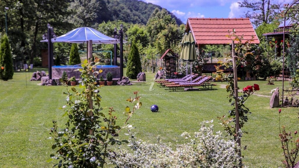 Camere de închiriat Casa Csiki