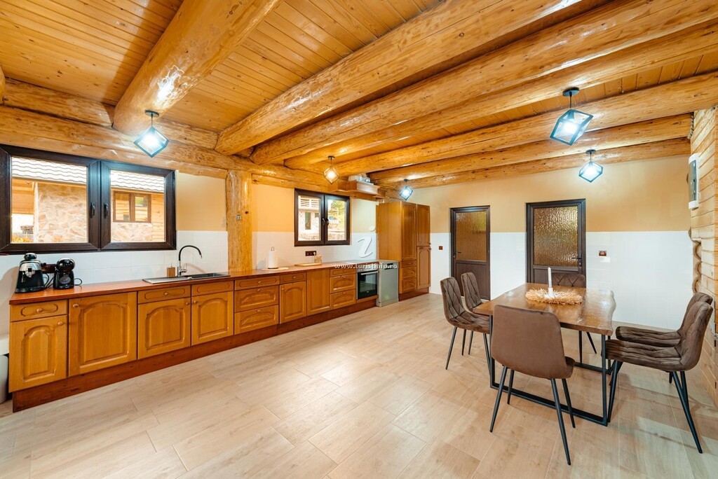 Cabana Fox Wood House