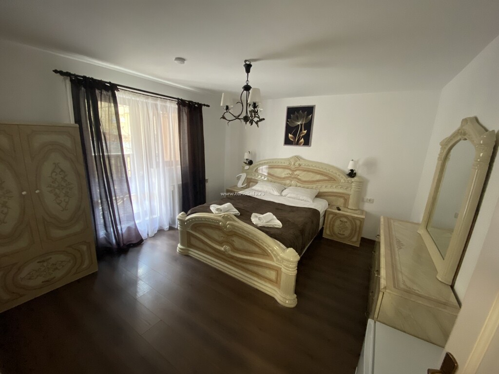Pensiunea Regal