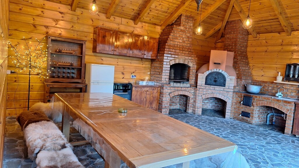 Cabana Transylvania Mountain Chalet