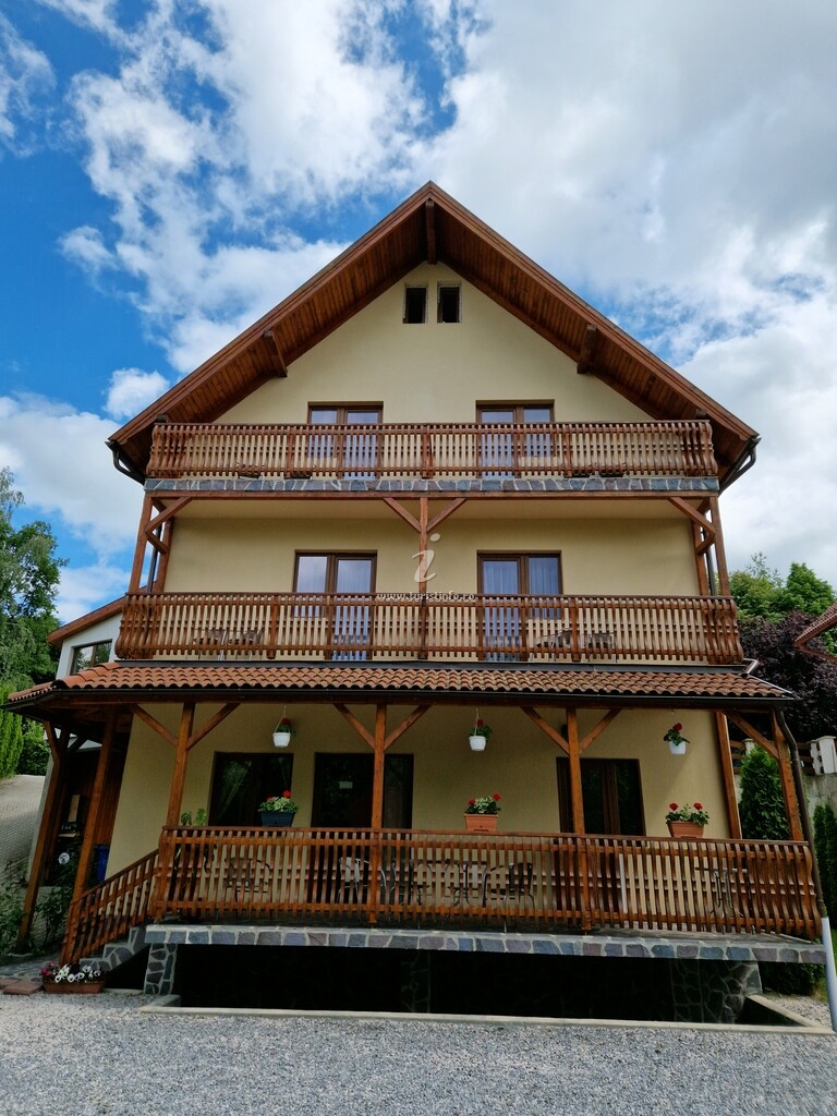 Casa Karina