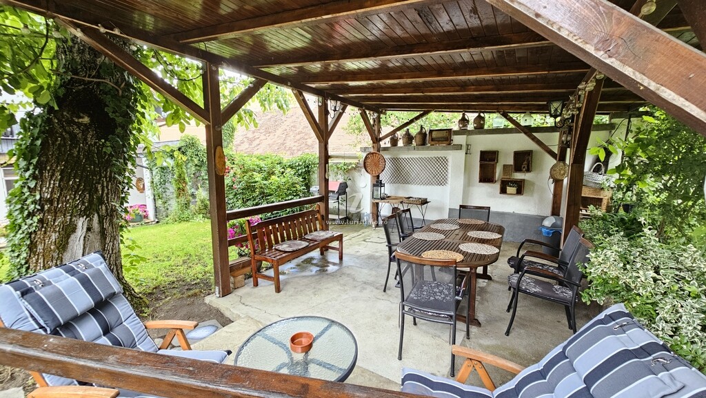 Pensiunea Casa Vânătorului