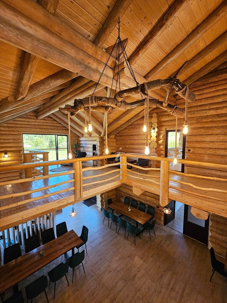 Cabana Fox Wood House