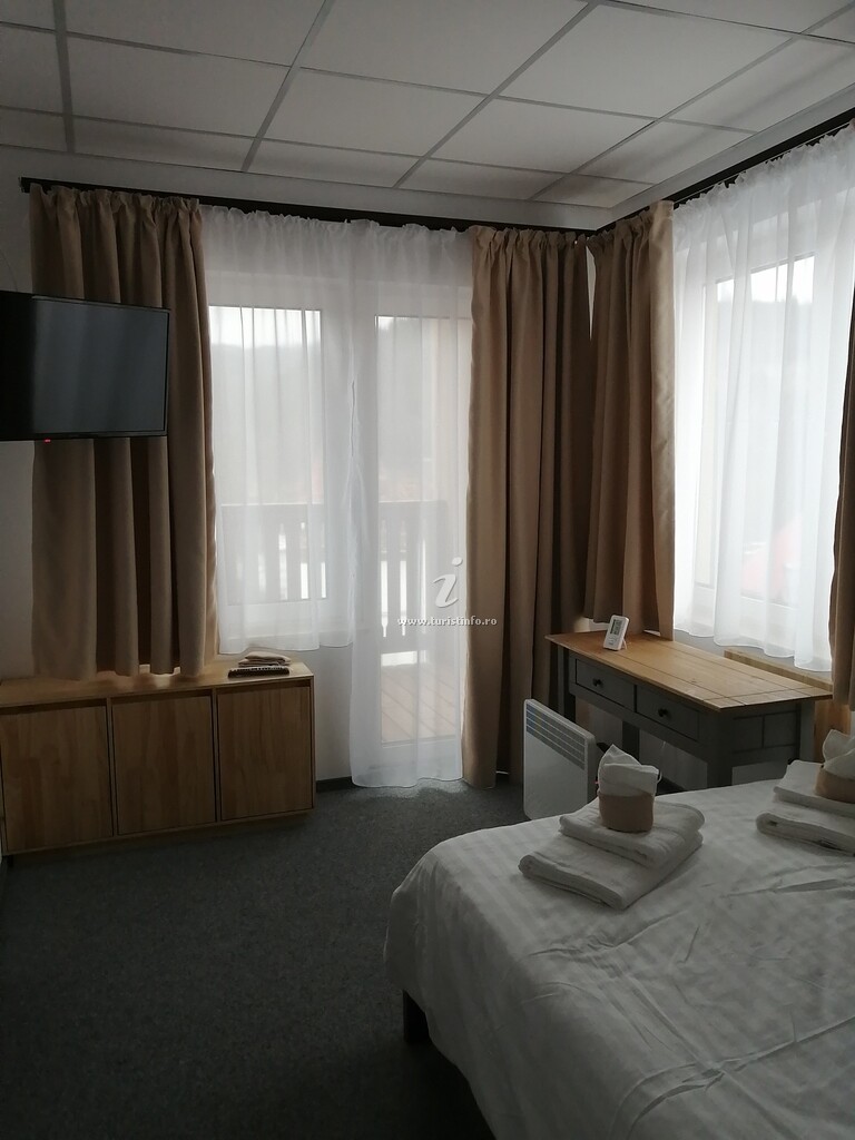 Camere de închiriat Rex