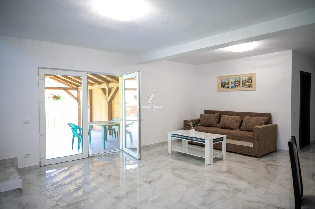 Casa de vacanță Casa de sub Stejari