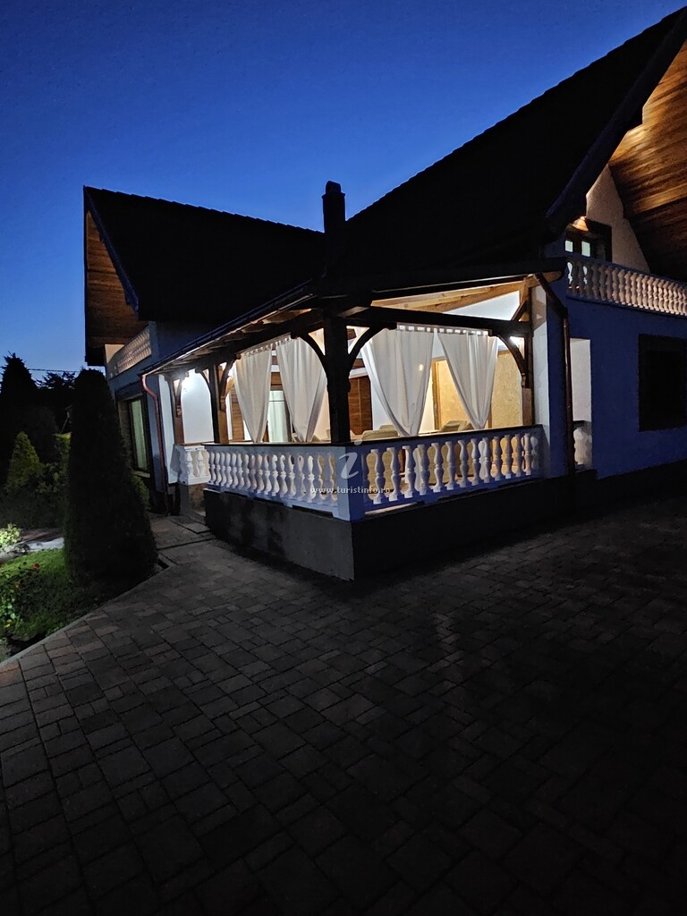 Casa Mera