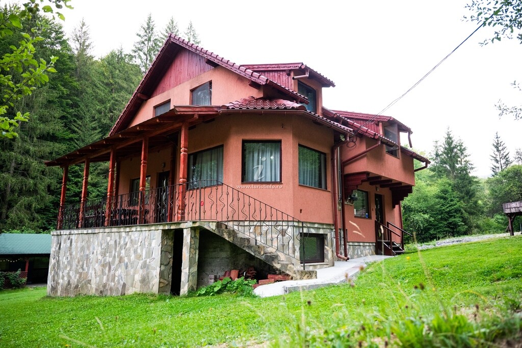 Cabana Cremenea