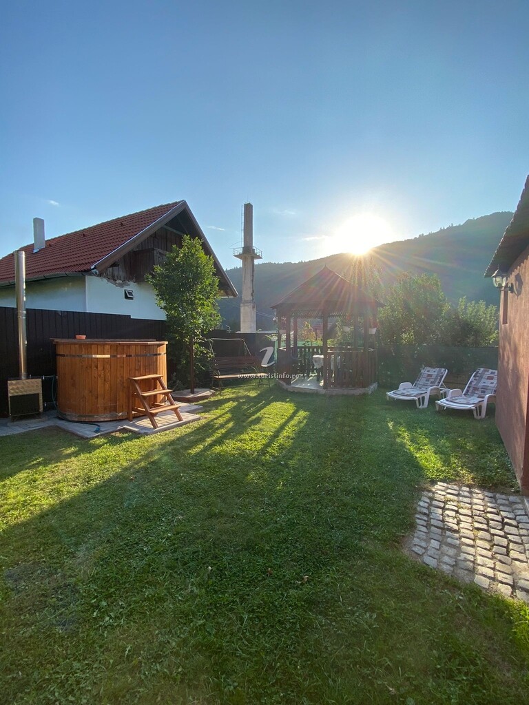 Camere de închiriat Casă de Oaspeți Urkon
