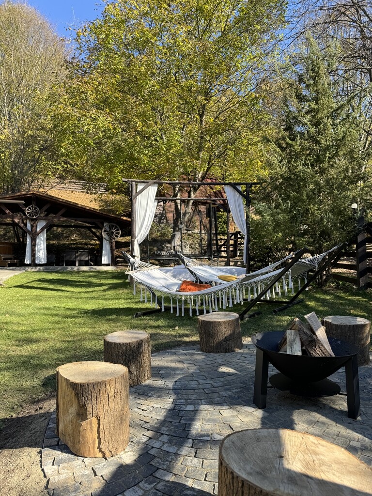 Emerald Chalet