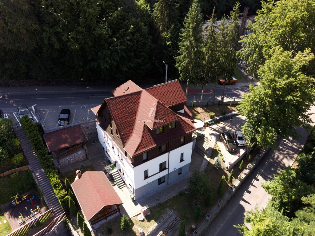 Camere de închiriat Laura Villa