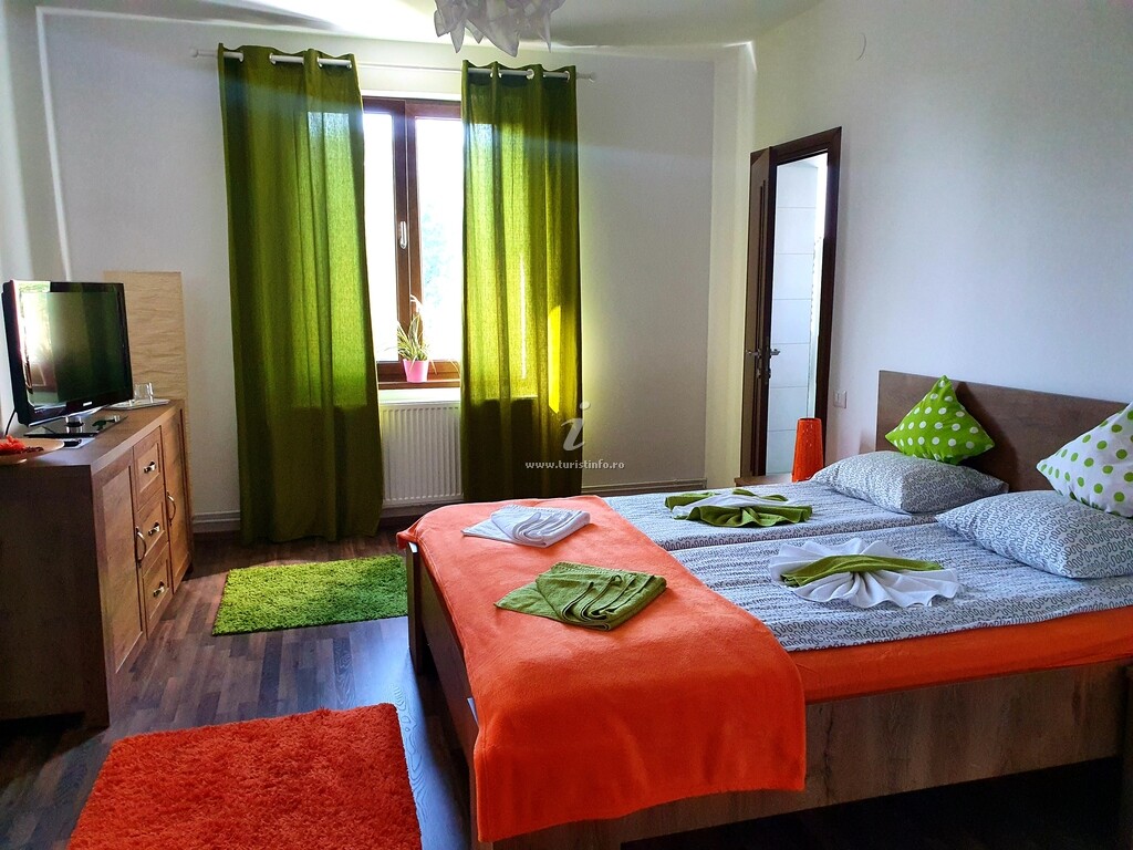 Camere de închiriat Laura Villa