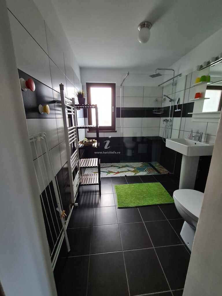 Camere de închiriat Laura Villa