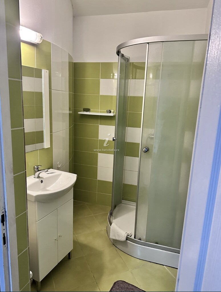 Camere de închiriat la Danezu