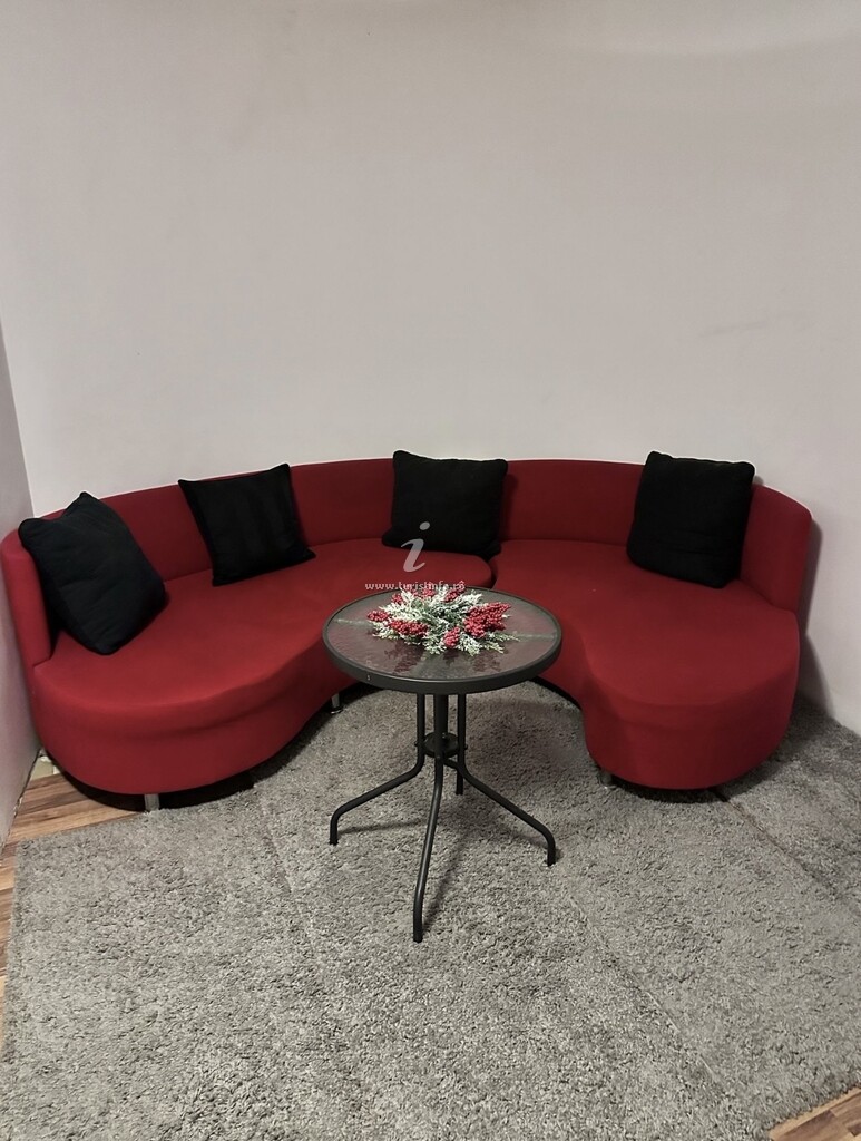 Camere de închiriat la Danezu