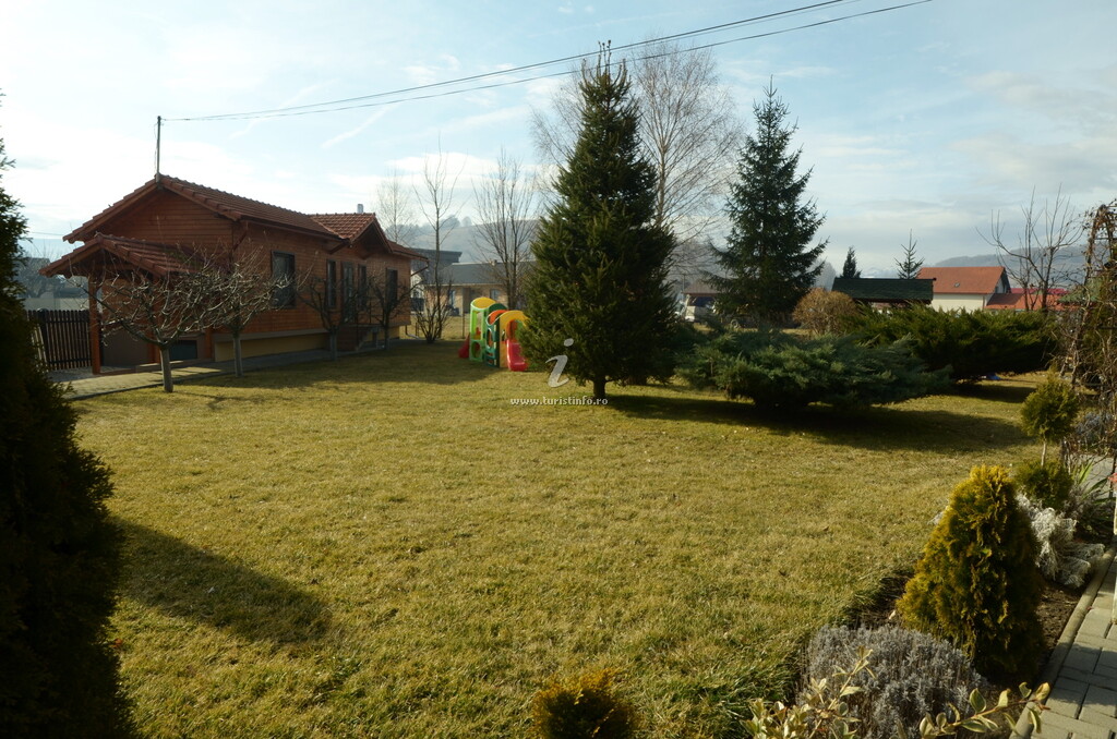 La Sărățica