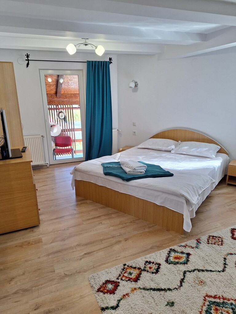 Casa de vacanță Colina cu Brazi