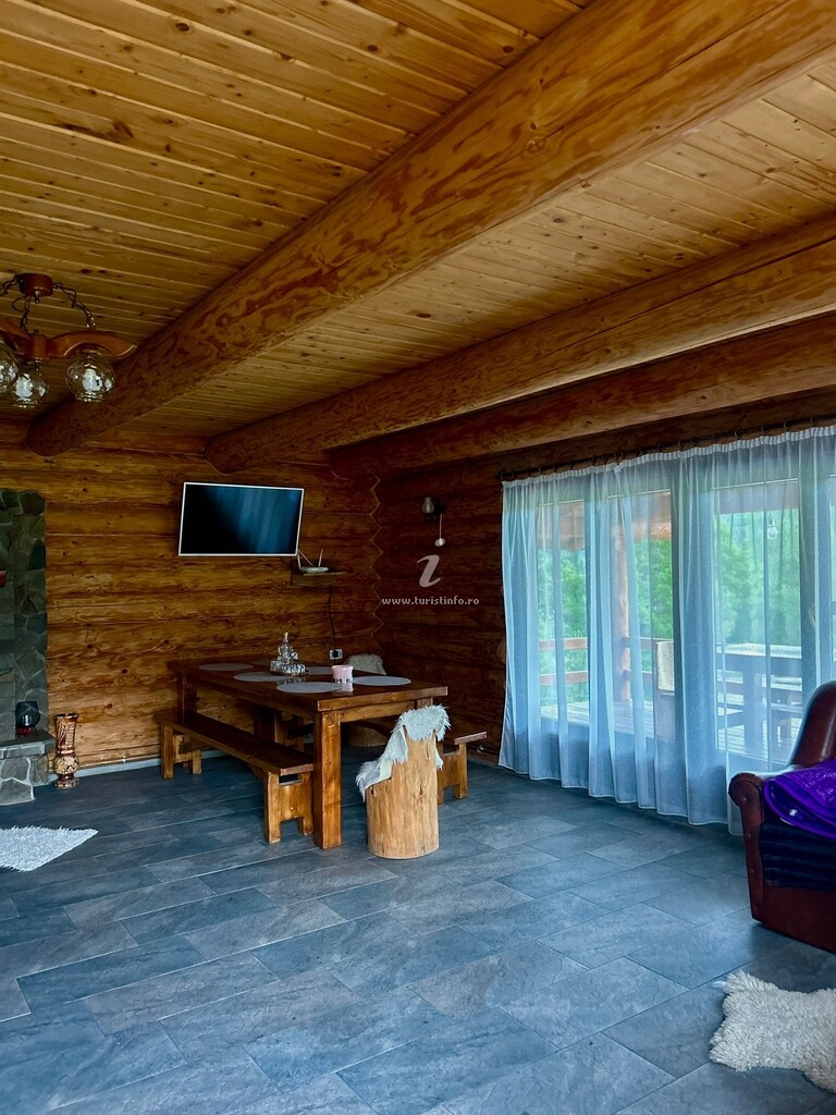 Cabana Karoly