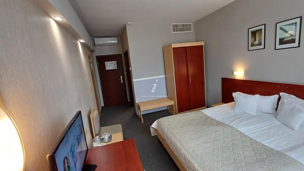 Hotel Concrete