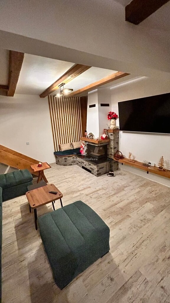 A-frame Coasta Popii