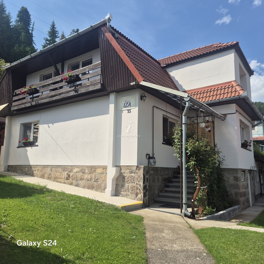 Casa Iza