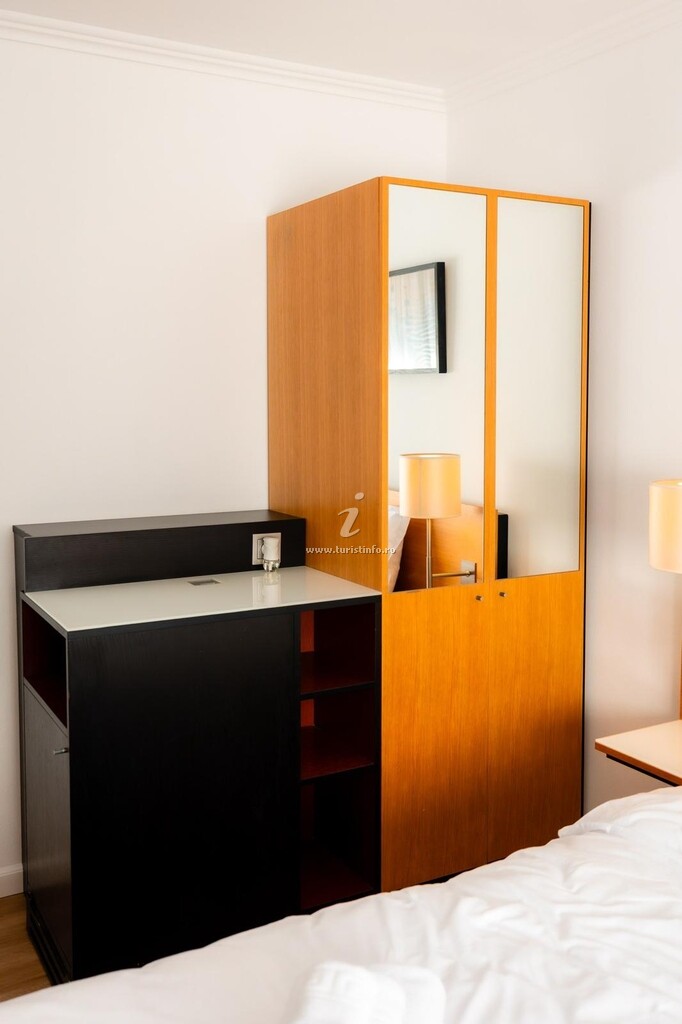 Hotel Chr Vista