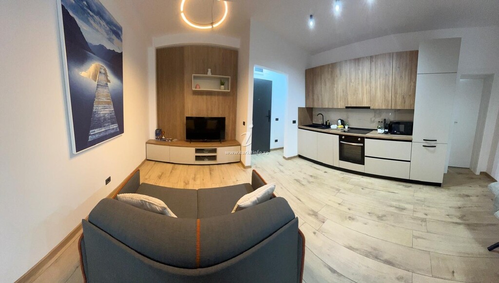 Apartamente City South