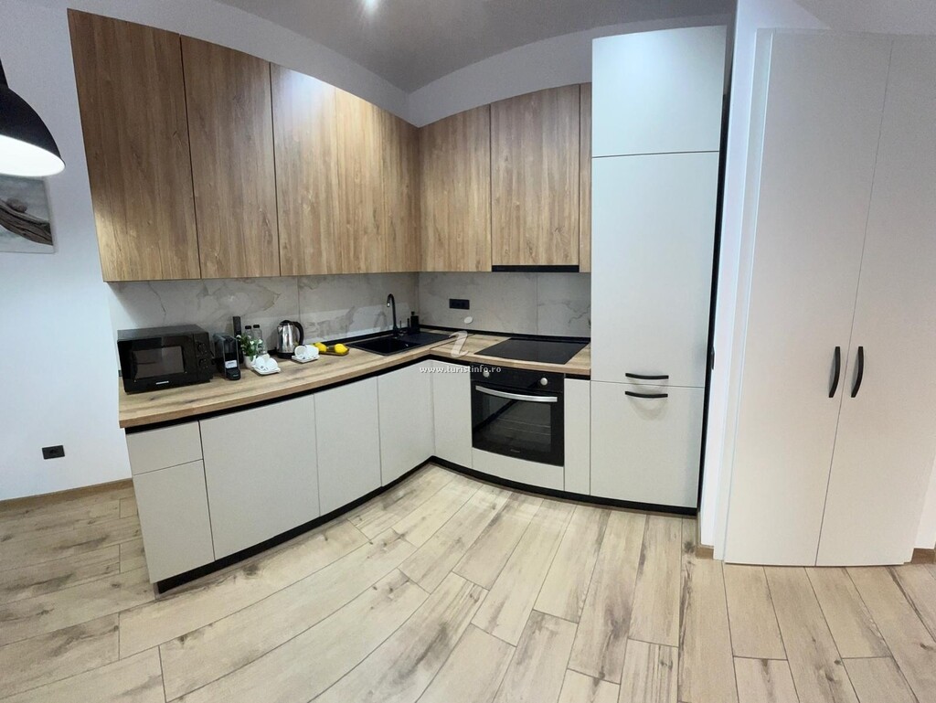 Apartamente City South