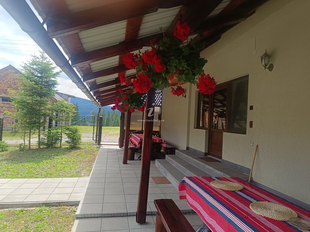 Pensiunea La Ferma