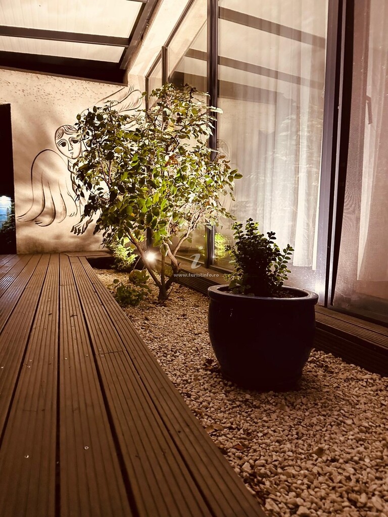 Pensiunea May Residence
