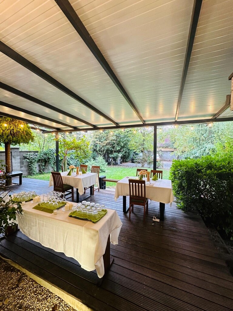 Pensiunea May Residence