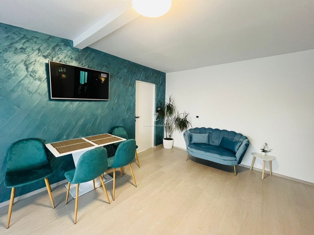 Apartament de închiriat