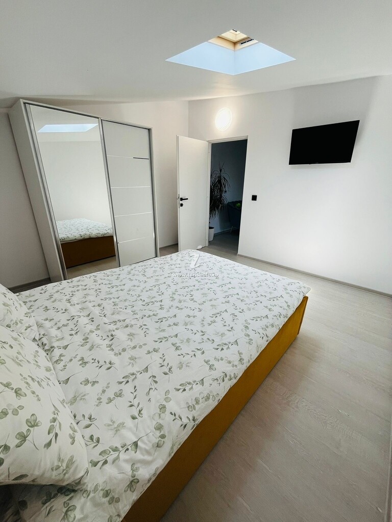 Apartament de închiriat